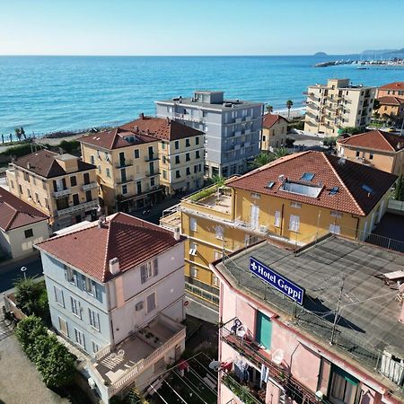 Hotel Geppi Pietra Ligure Eksteriør bilde