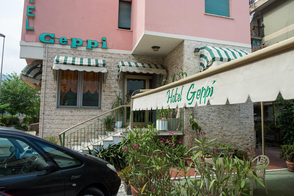 Hotel Geppi Pietra Ligure Eksteriør bilde