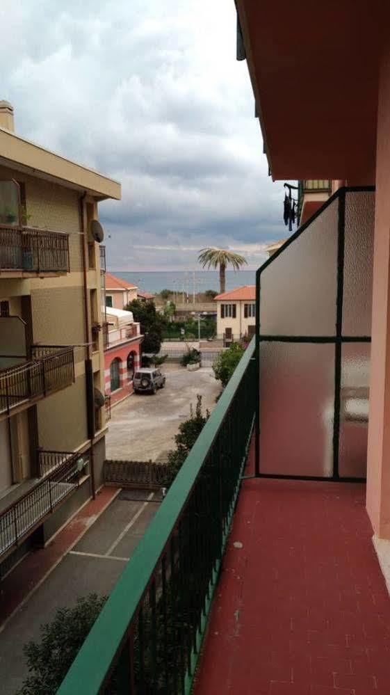 Hotel Geppi Pietra Ligure Eksteriør bilde